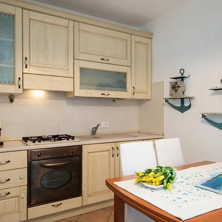 Myrsine 54 - Klodge Apartment *