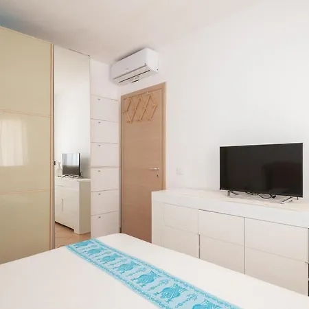 Myrsine 54 - Klodge Apartment